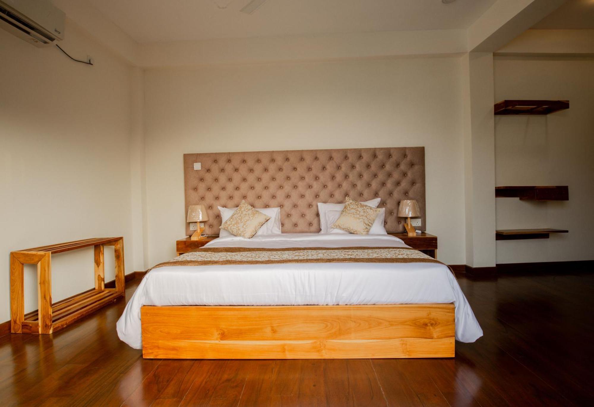 Manthra Leisure Hotel Kandy Eksteriør billede