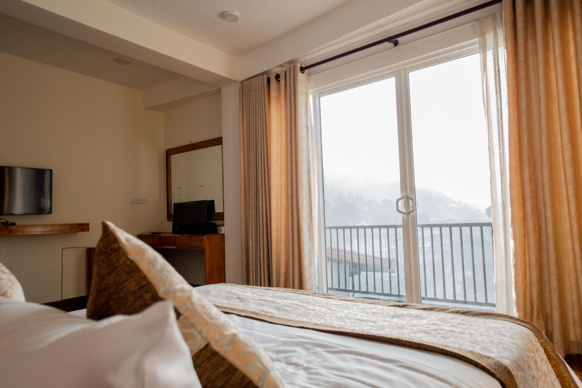 Manthra Leisure Hotel Kandy Eksteriør billede