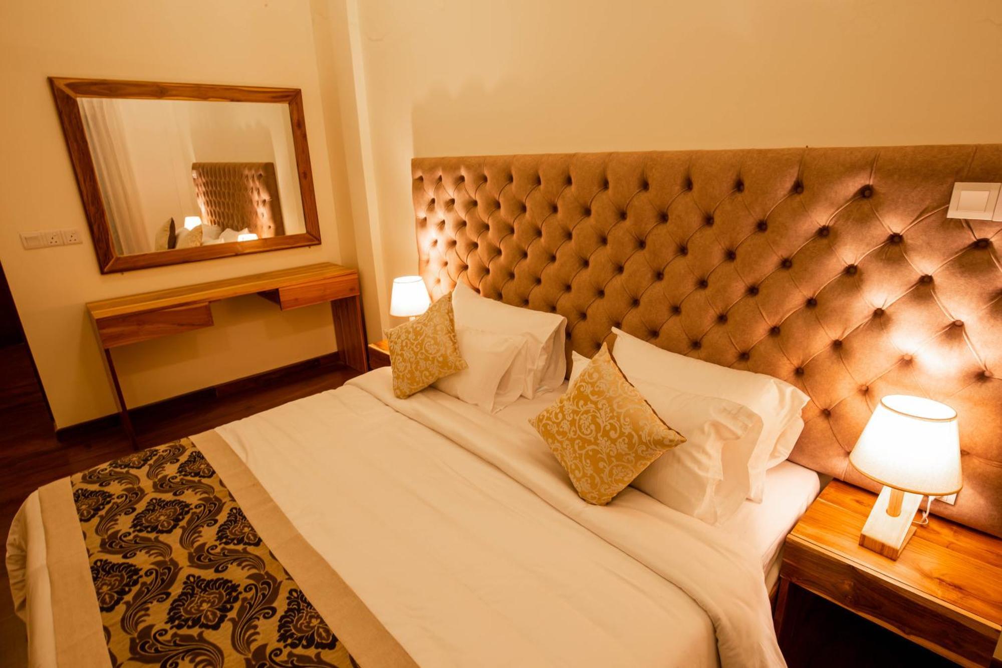 Manthra Leisure Hotel Kandy Eksteriør billede